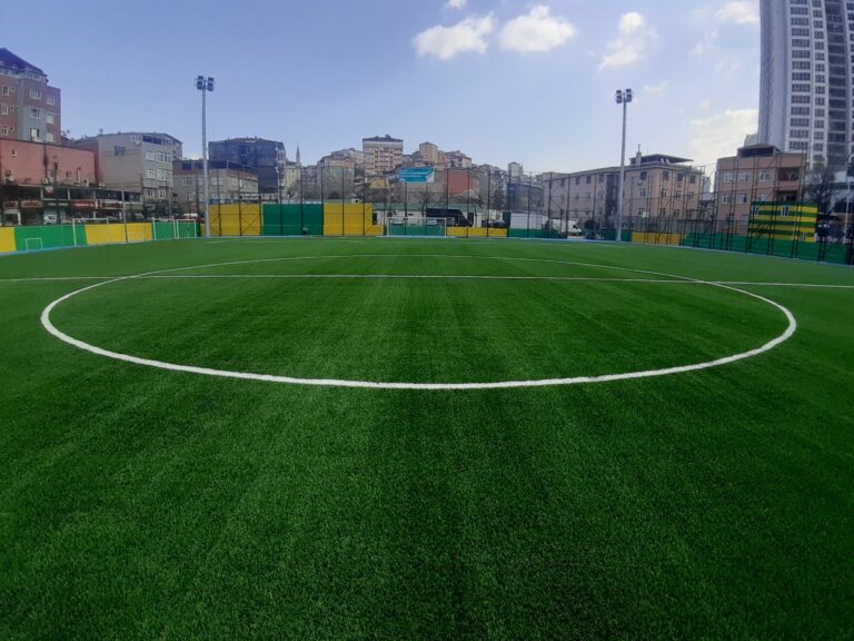 1.Suıni Çim Uygulama Fotoğrafları sportfloorings