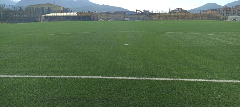 46.Suıni Çim Uygulama Fotoğrafları sportfloorings