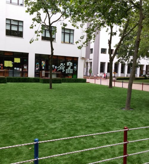 24.Suıni Çim Uygulama Fotoğrafları sportfloorings.com