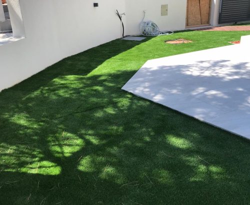25.Suıni Çim Uygulama Fotoğrafları sportfloorings.com
