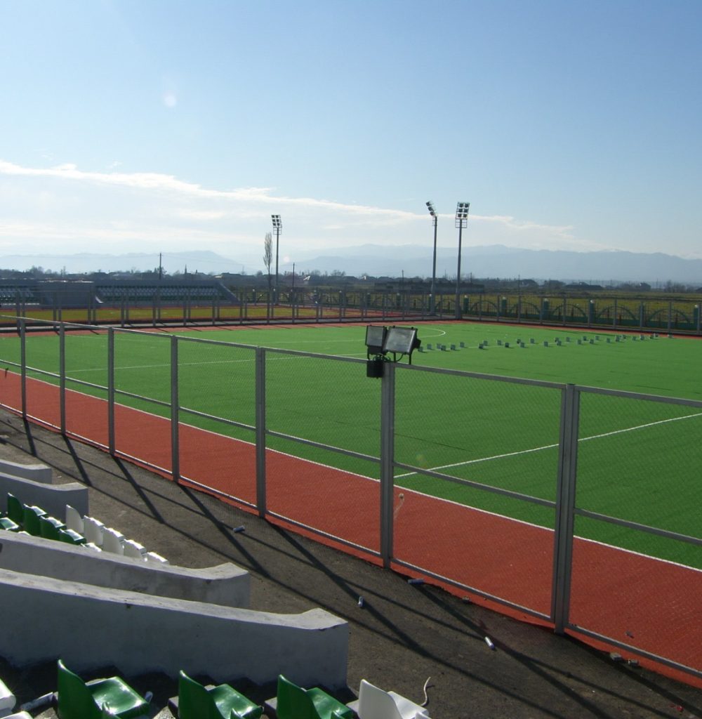 33.Suıni Çim Uygulama Fotoğrafları sportfloorings.com